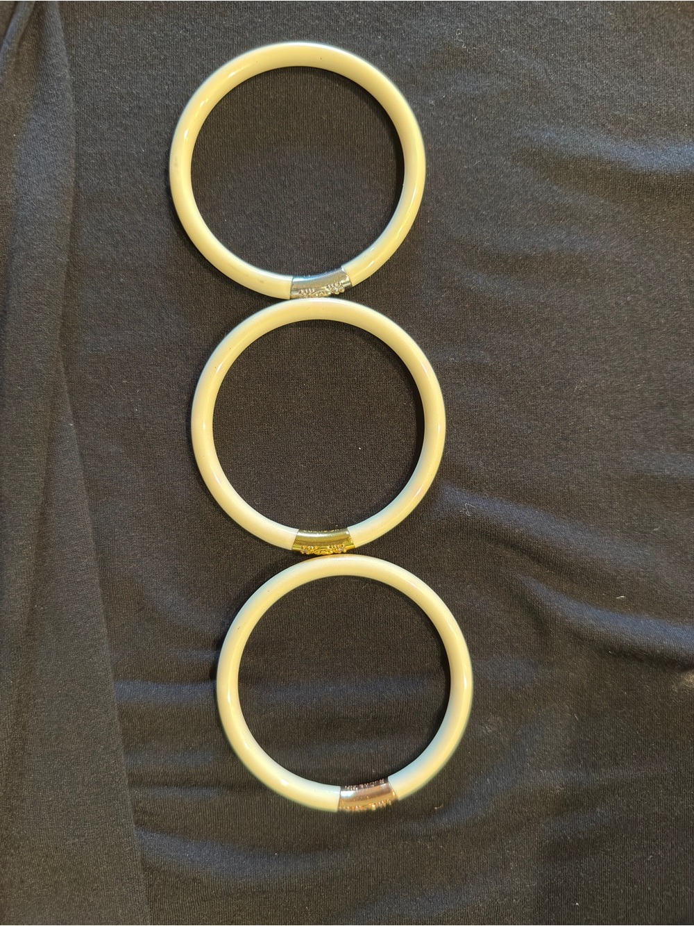 Budhagirl Three Kings All Weather Bangles - Ivory, M - Picture 4 of 8